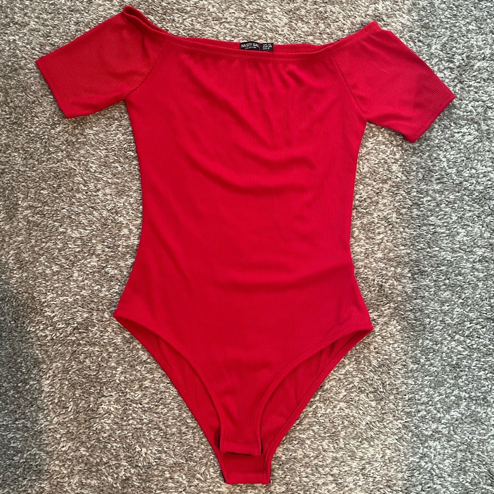 Nasty Gal Off The Shoulder Bodysuit - Red - SIZE US 6
